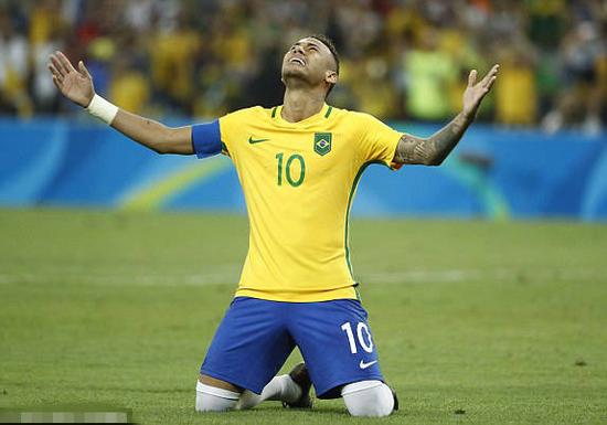 德乙战报：阿门尼亚头槌绝平，明斯特1-1艾禾斯堡（德乙快讯：阿门尼亚头球压哨扳平，明斯特1-1艾禾斯堡）