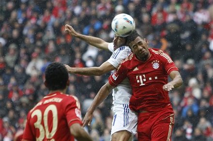 欧冠今夜观赛指南：枪手迎战强敌拜仁，皇马客场出征盼洗颓（欧冠今夜前瞻：阿森纳硬碰拜仁，皇马客战力求止颓）