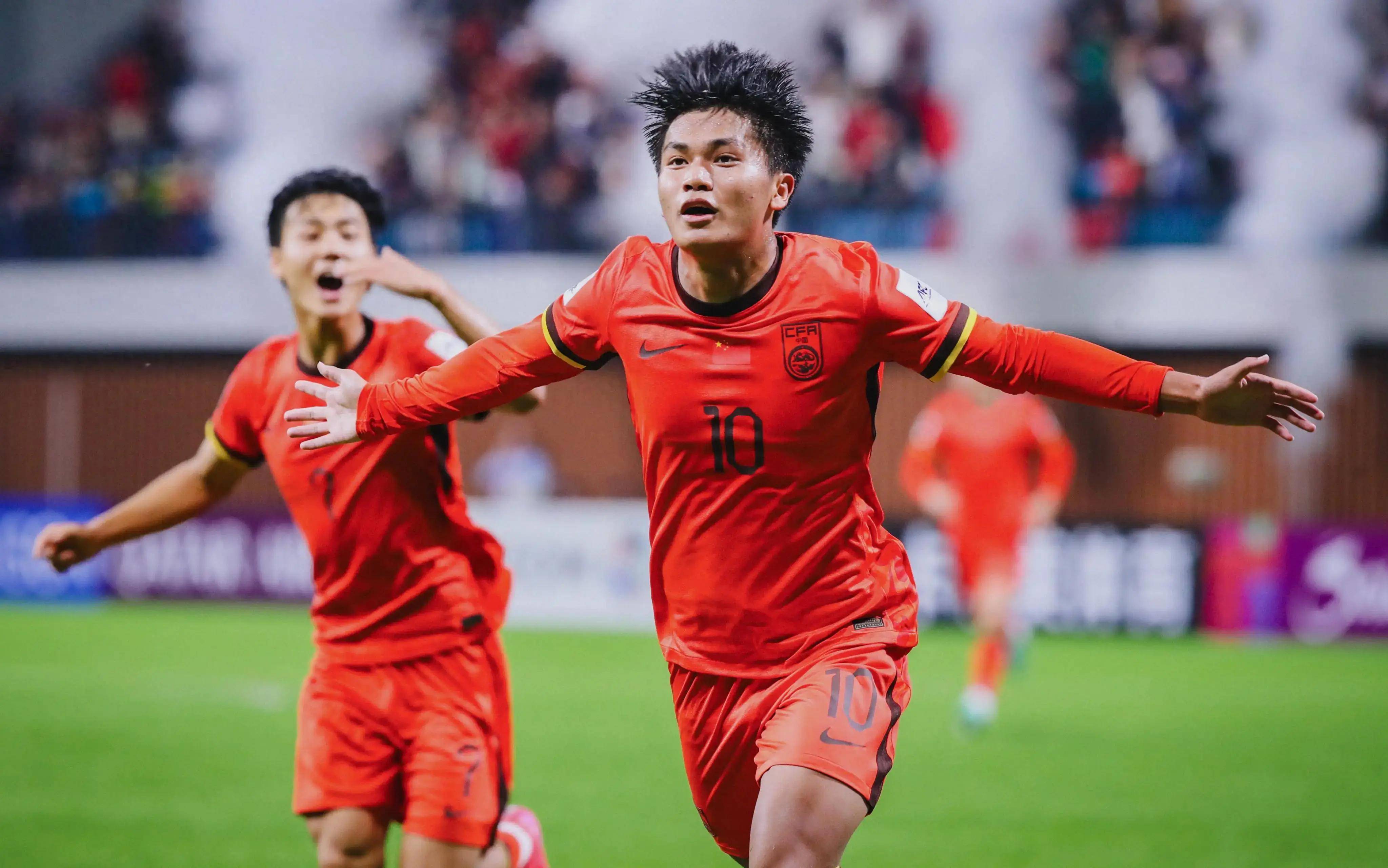 博洛尼亚总监：我们对球队表现满意，但现实地看不认为能争冠（博洛尼亚总监：对球队表现满意，但坦言争冠不现实）