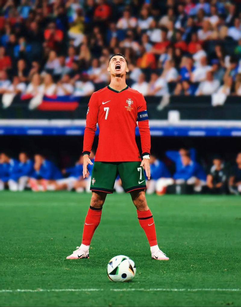 塞门约：久保建英是日本队最具威胁的球员，他真的非常出色（塞门约盛赞久保建英：日本队最大威胁，表现极其出色）