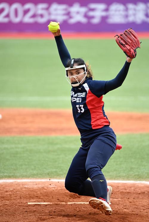 世界杯历史进球数TOP10：巴西第1，匈牙利40年未参赛仍在列（世界杯总进球榜前十：巴西居首，匈牙利缺席40载仍上榜）