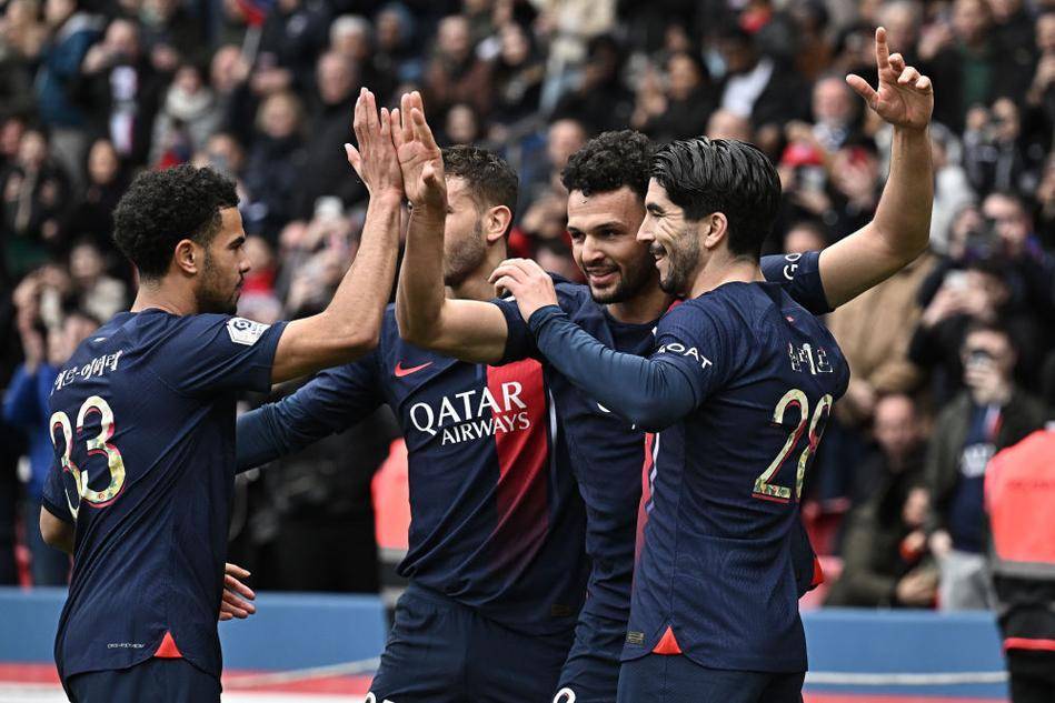 法国、挪威同组，姆巴佩和哈兰德将在世界杯小组赛迎来交手（世界杯小组赛出炉：法国与挪威同组，姆巴佩对决哈兰德）