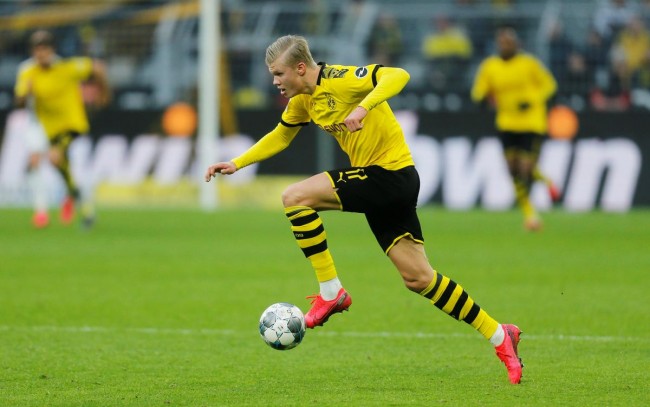 欧冠精彩进球回顾：梅西助攻集锦,（欧冠绝佳进球盘点：梅西助攻高光时刻）