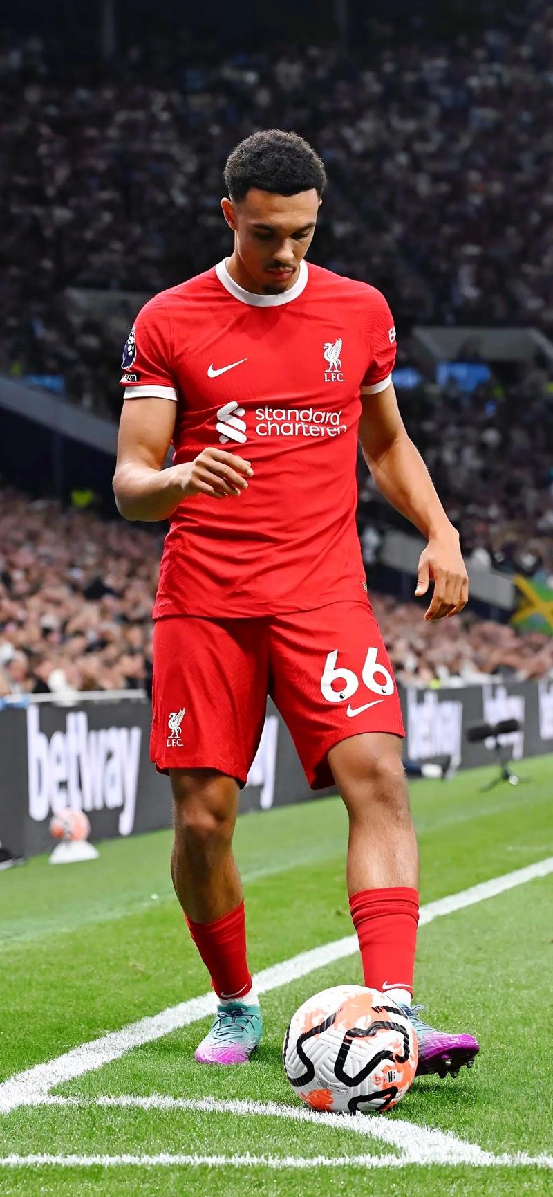 广岛三箭主帅：申花球员身体素质很强，我们要发挥技术优势（广岛三箭主帅：申花球员体能出众，我们将以技术取胜）