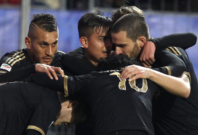 阿斯：伯恩茅斯、布鲁日和热那亚在关注瓦伦西亚32岁门将迪米（《阿斯》：伯恩茅斯、布鲁日与热那亚有意引进瓦伦西亚32岁门将迪米）