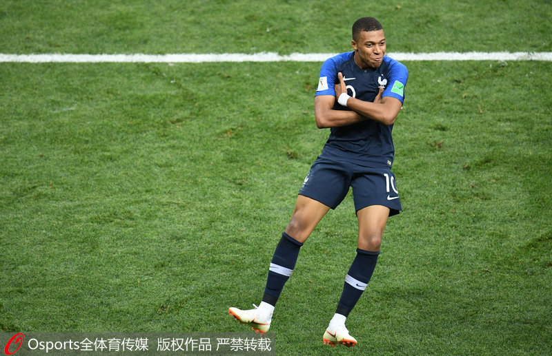小法谈0-4失利：希望在惨败后成长，会看欧冠国米对阵红军（小法谈0-4惨败：盼从教训中成长 将关注欧冠国米对红军）