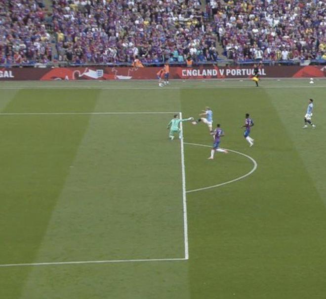 足球欧冠淘汰赛对阵激烈，主帅直言无弱旅（欧冠淘汰赛对决白热化，主帅坦言不存在弱旅）