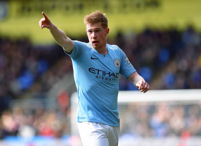 致敬球队传奇，多特官方商城为球迷免费印11号罗伊斯（多特蒙德官方商城免费印制罗伊斯11号 致敬球队传奇）