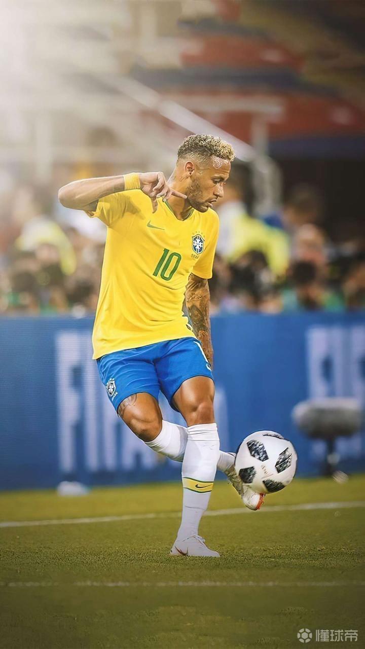 剑南春丨拜仁让二追六6-2逆转弗赖堡，奥利塞2射3传，卡尔传射（剑南春丨拜仁2球落后连入6球6-2翻盘弗赖堡，奥利塞梅开二度+3助，卡尔传射）